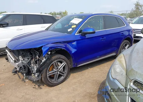 2022 Audi Q5 Prestige 55 Tfsi E S Line Quattro S Tronic z USA, uszkodzony, nr VIN WA1F2AFY0N2068747